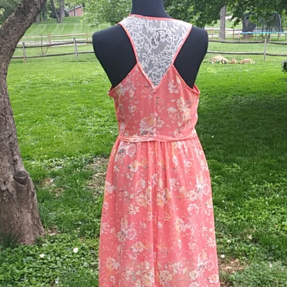 ** Kirra flower dress - Picture 2 of 6